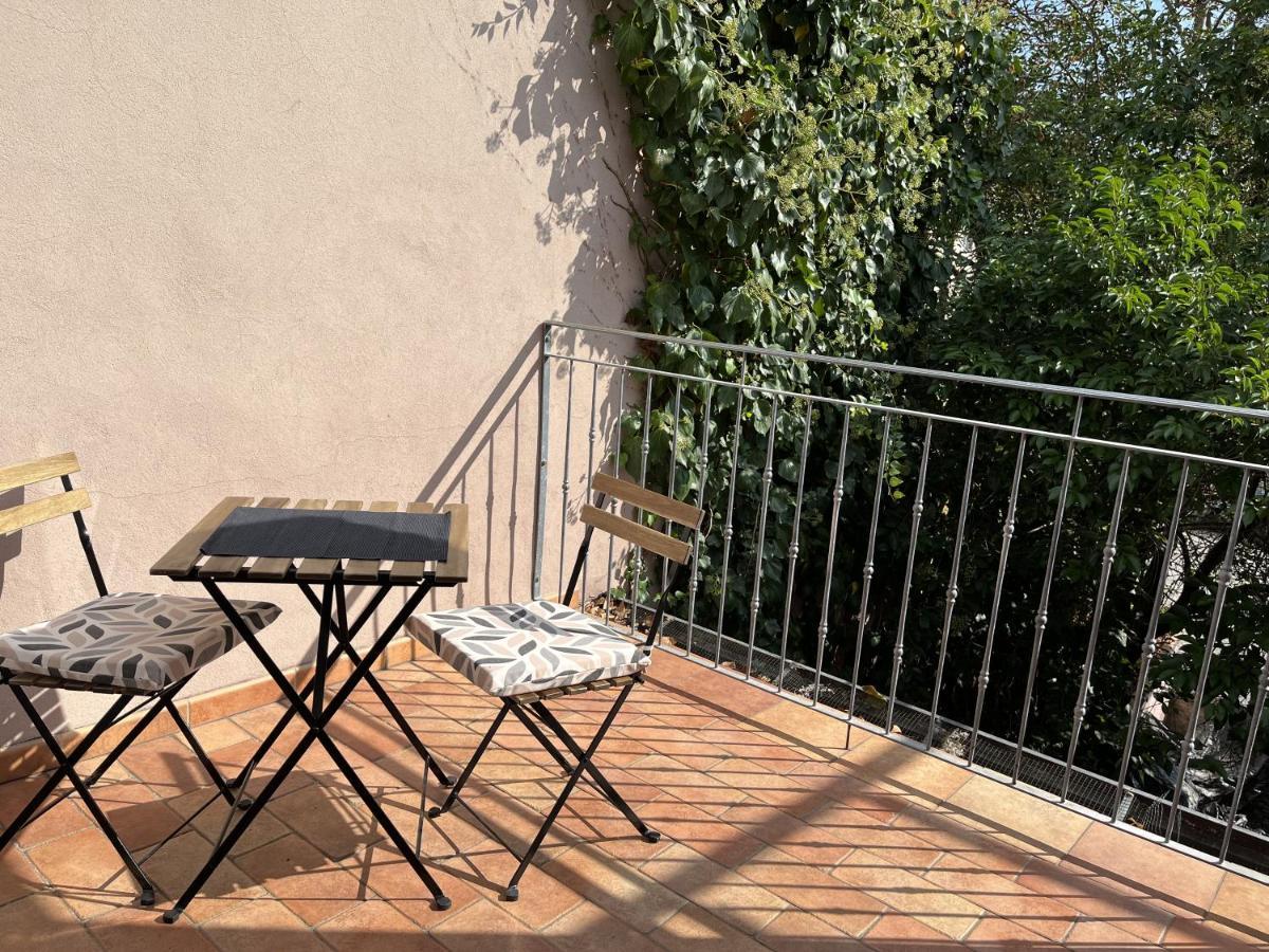 Appartements Dans Agreable Maison De Ville Centre Historique De Rimini Luaran gambar